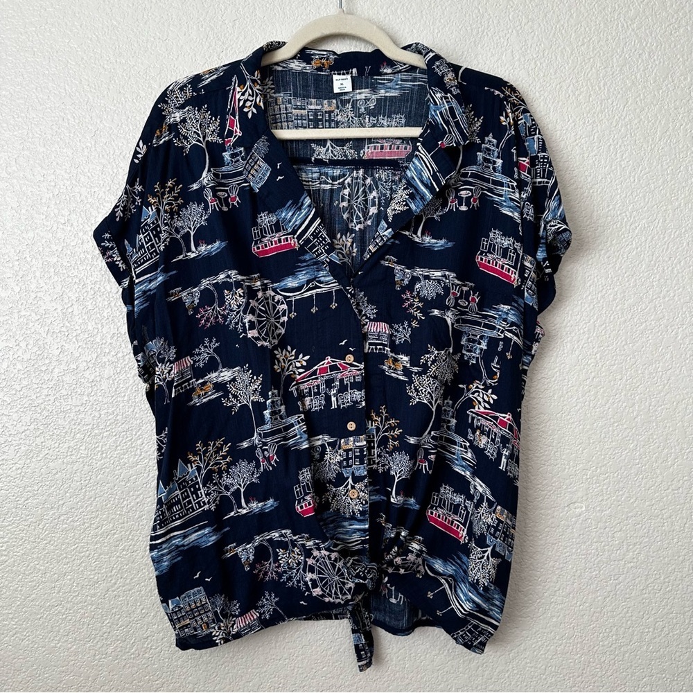 Old Navy Novelty Resort Print Tie-Hem Button Down Women's Shirt, Size XL